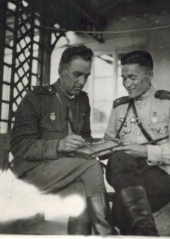 В-Мой прадед – Герой  Советского Союза