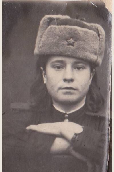 Полонеева (Похвалинская) Вера Васильевна