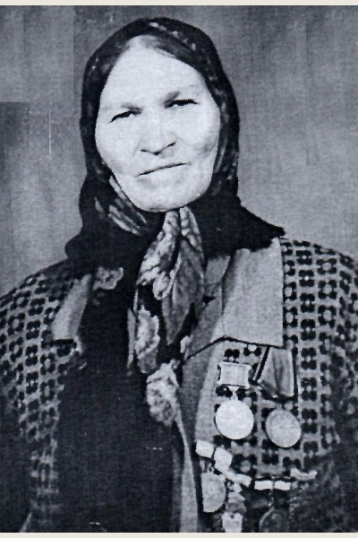 Козлова Марина Архиповна