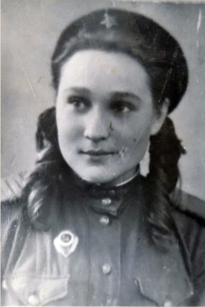 Ловцова (Иванова) Нина Владимировна