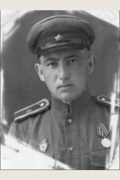 Ижеев Зиновий Иванович