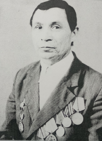 Петров Иван Петрович