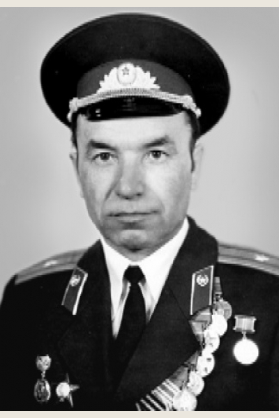 Яковлев Вениамин Яковлевич