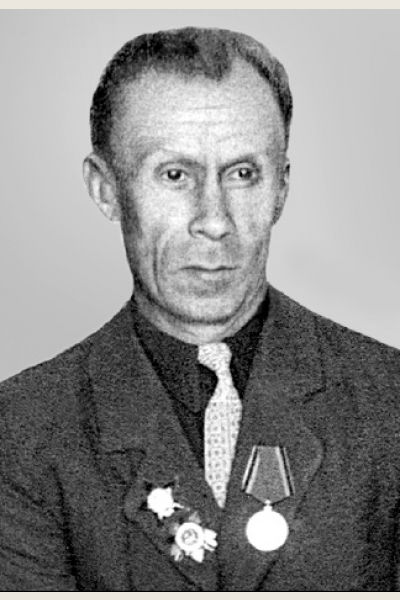 Зотов Павел