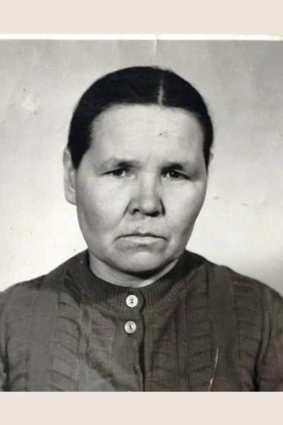 Степанова Елена Яковлевна