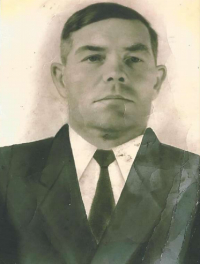 Петров Иван Петрович