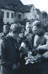 Петров Виктор Викторович