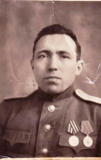 Иванов Арсений Иванович