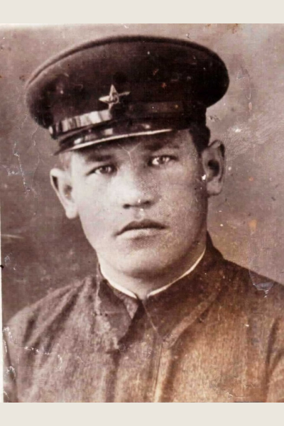 Петров Михаил Петрович
